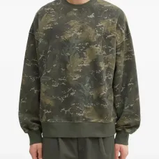 Свитшот с камуфляжным принтом