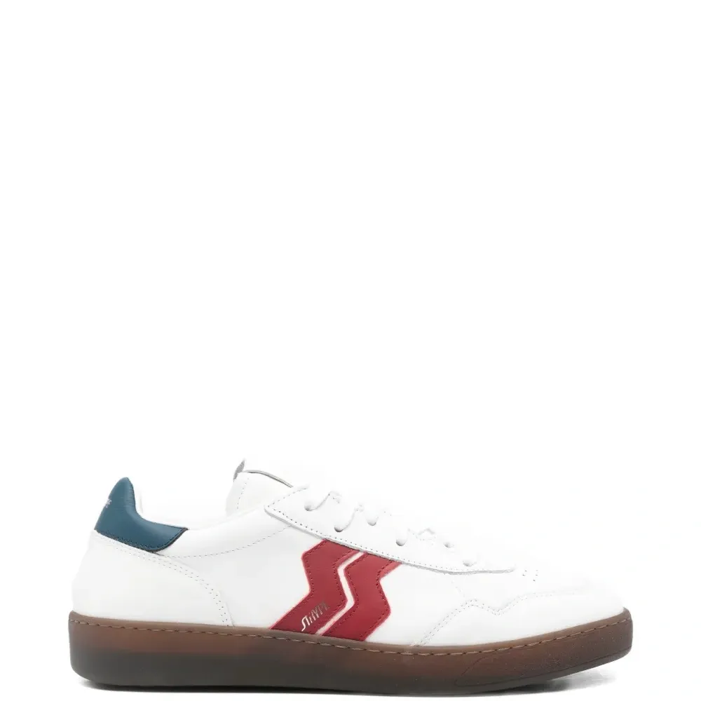 Кроссовки с полосатыми деталями