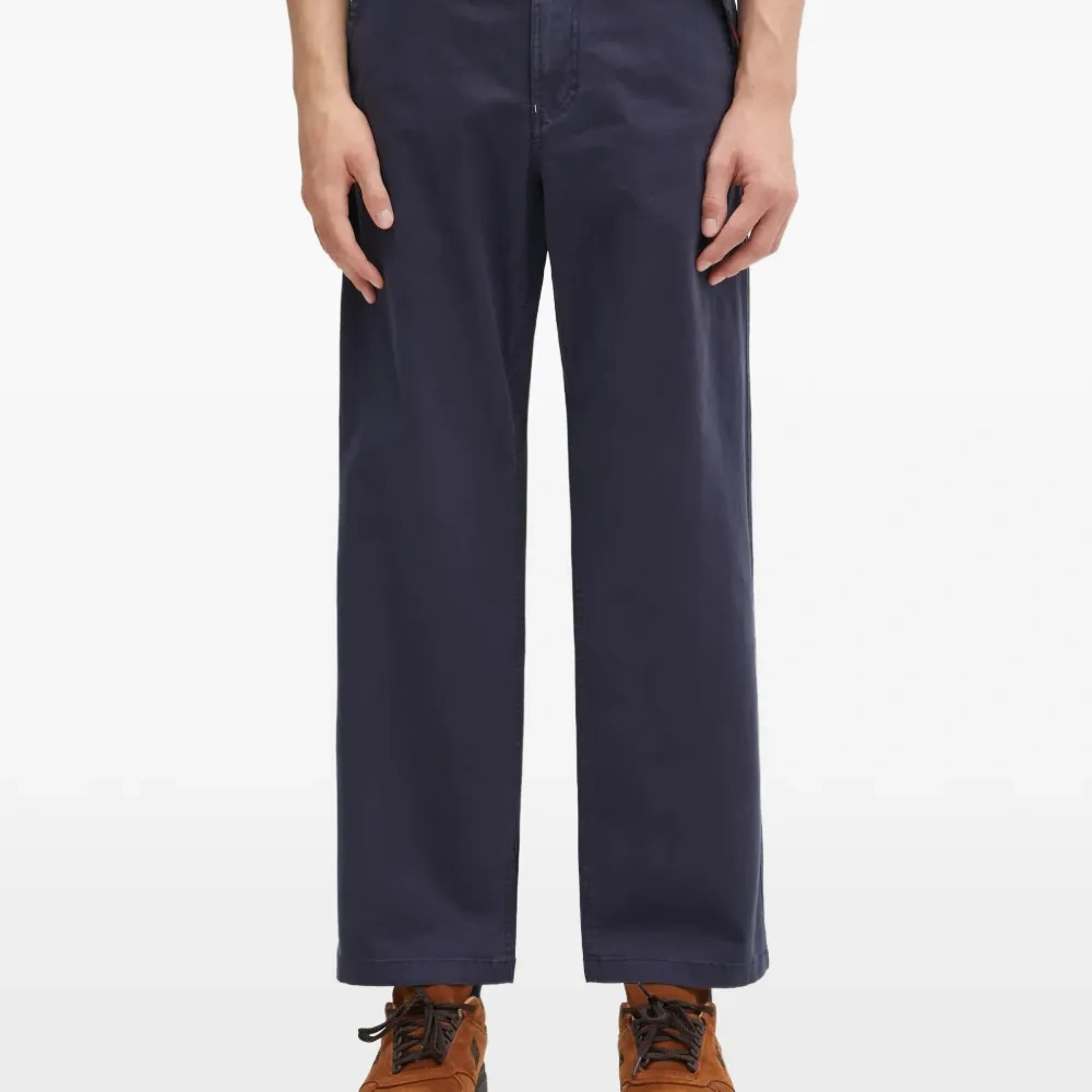 Прямые брюки с ремнём Прямые брюки с ремнём