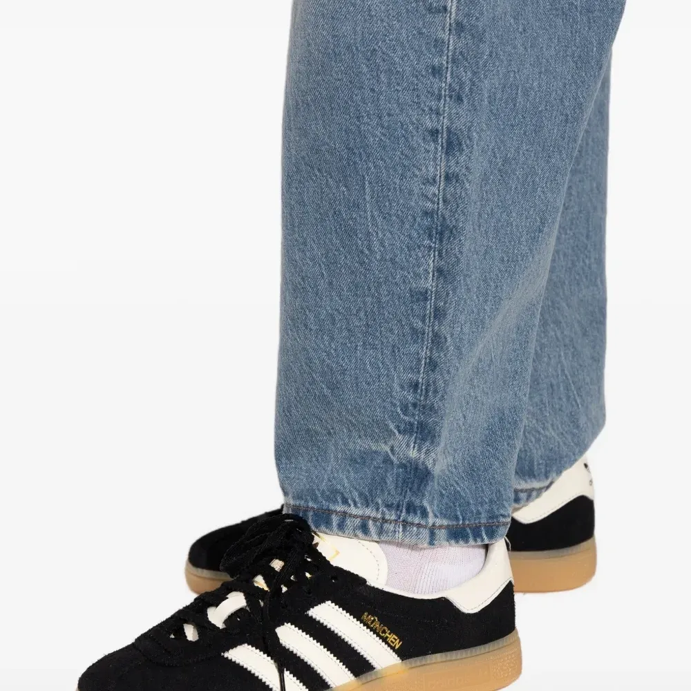 Кроссовки Munchen с тремя полосками