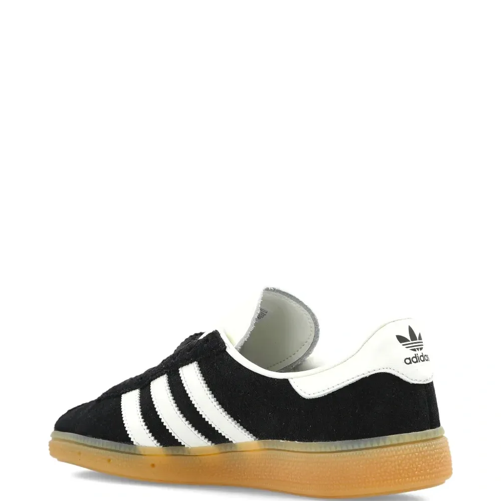 Кроссовки Munchen с тремя полосками