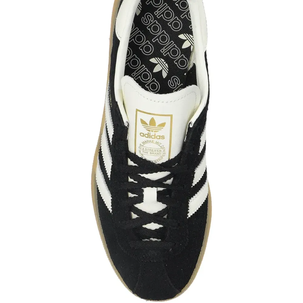 Кроссовки Munchen с тремя полосками