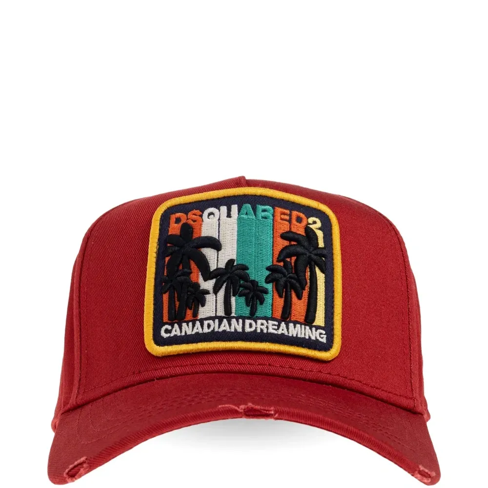 Бейсболка с нашивками Бейсболка с нашивками