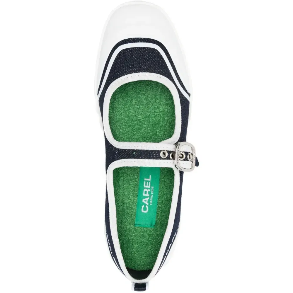 Кроссовки с ремешком-пряжкой