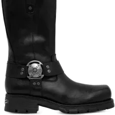 Ботинки с пряжками