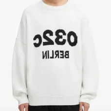 Свитер с круглым вырезом и графическим принтом