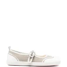 Кроссовки с пряжкой