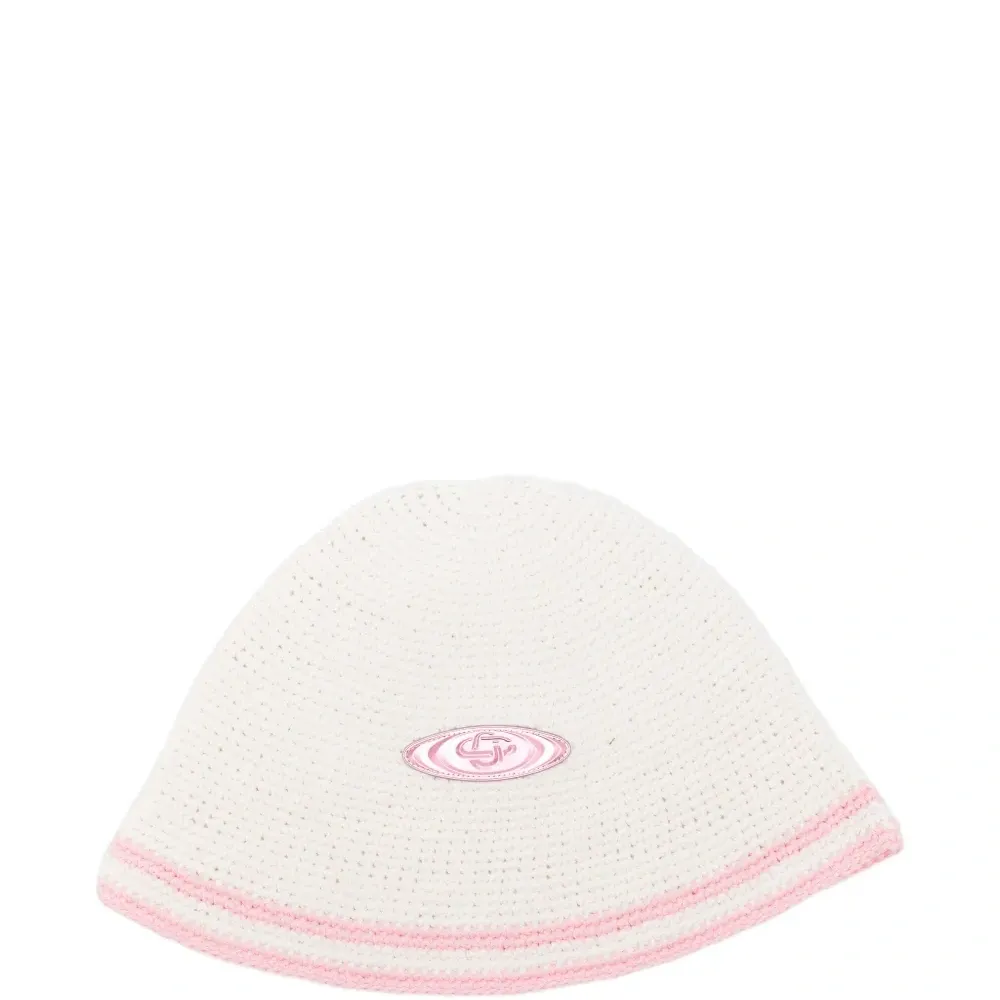 Шляпа в полоску с логотипом-нашивкой