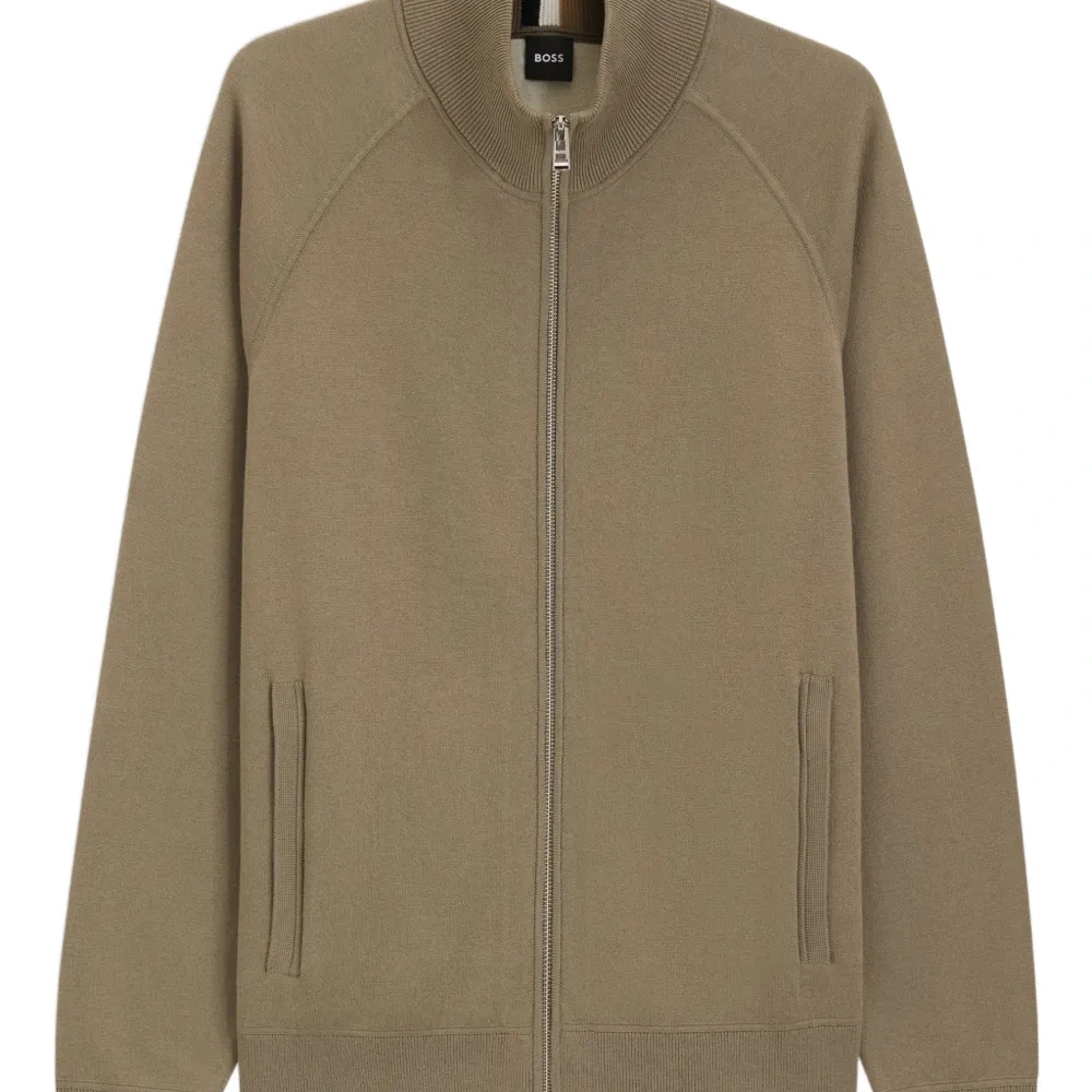 Кардиган на молнии