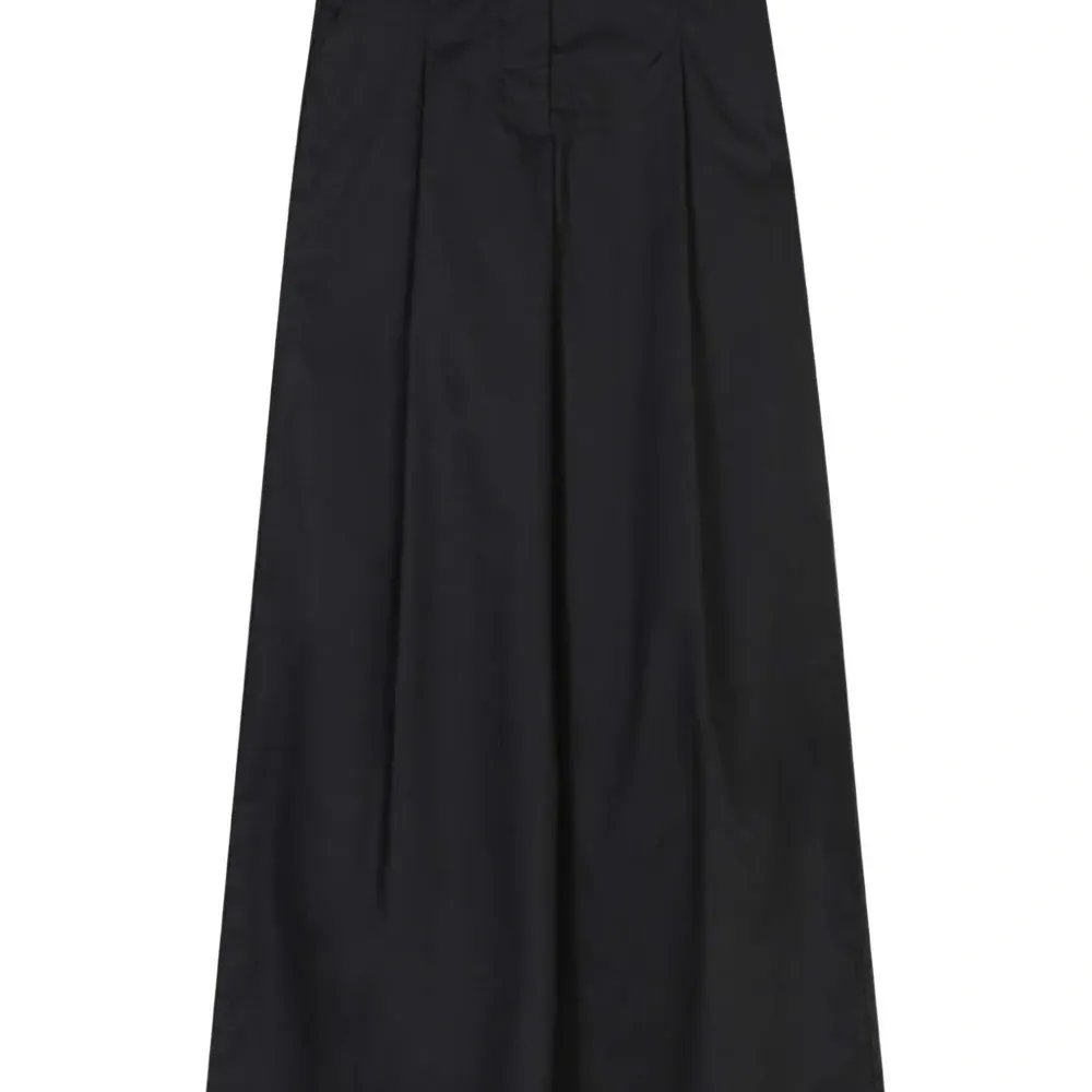 Брюки со складками