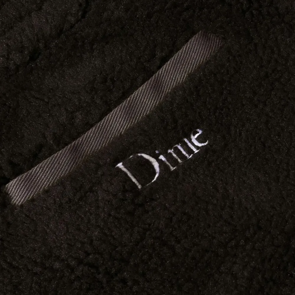 Спортивные брюки с вышитым логотипом