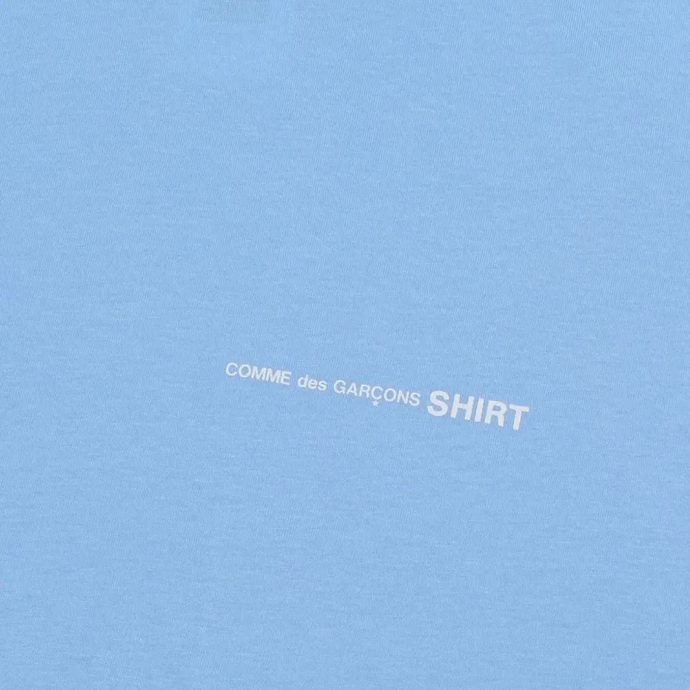 Футболка с логотипом