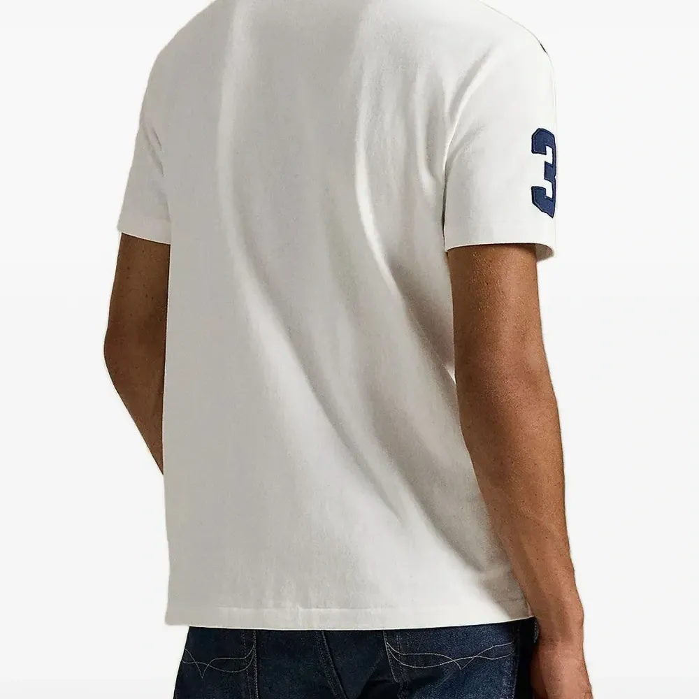 Футболка с вышитым логотипом и диагональными полосами