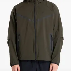 Куртка на молнии