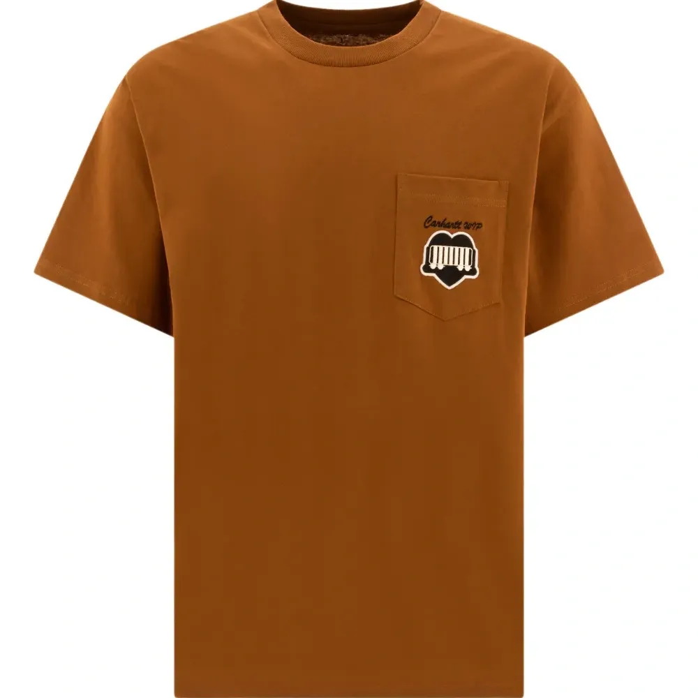 Футболка с нагрудным карманом