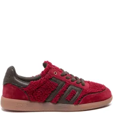 Кроссовки на шнуровке