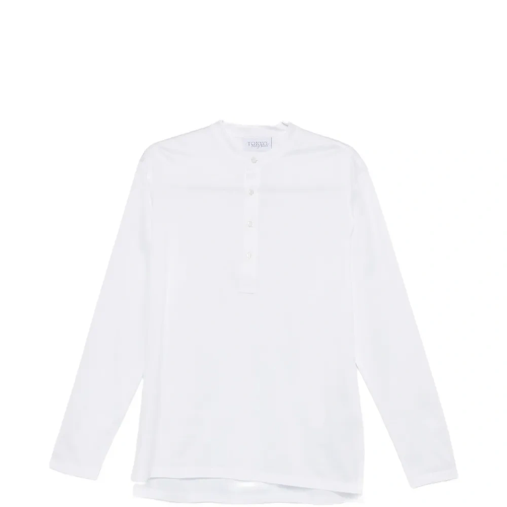 Футболка на пуговицах