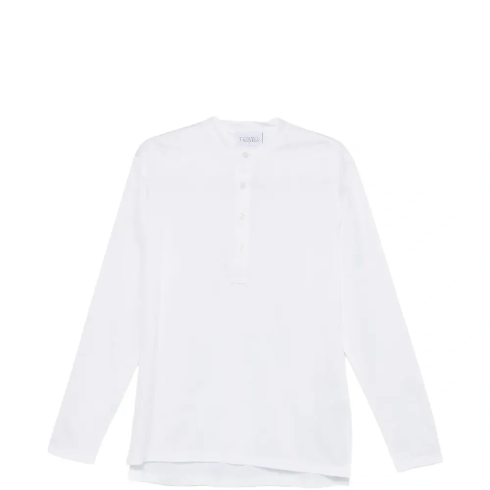 Футболка на пуговицах