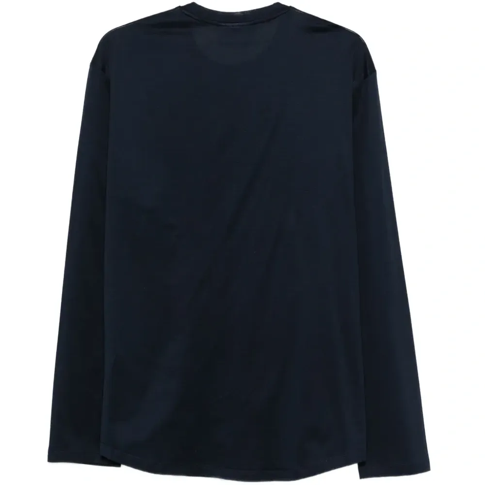 Футболка с длинными рукавами