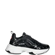 Кроссовки из лакированной кожи