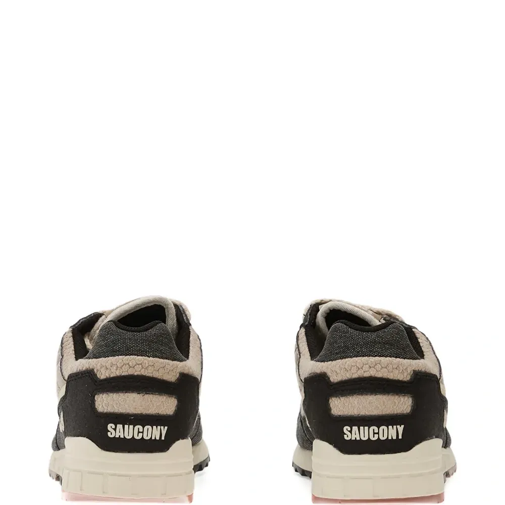 Кроссовки Shadow 5000 с панелями