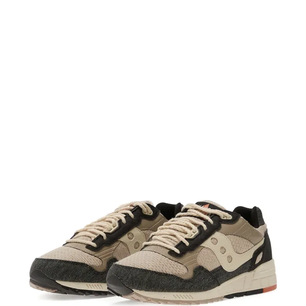 Кроссовки Shadow 5000 с панелями