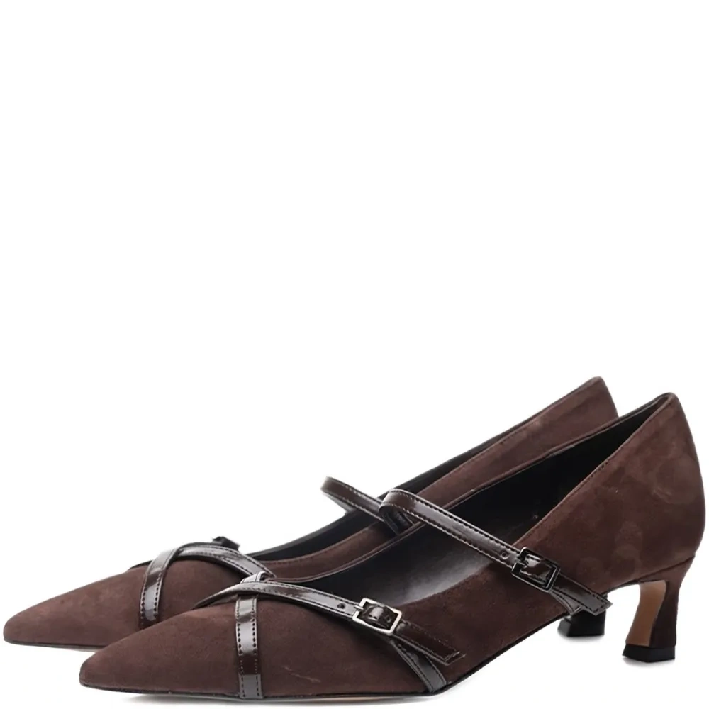 Туфли-лодочки с ремешком и пряжкой