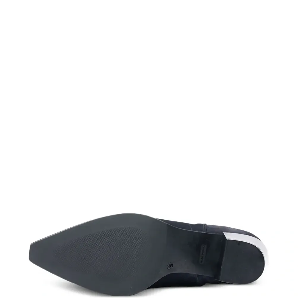 Ботильоны с заострённым носком