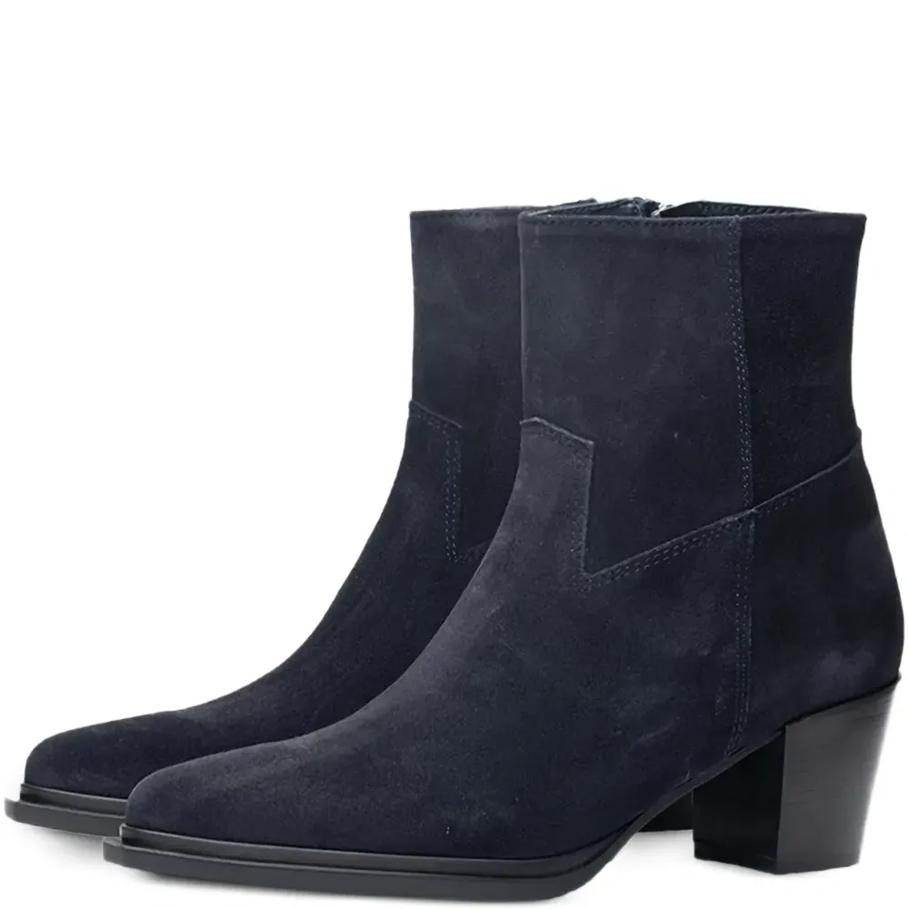 Ботильоны с заострённым носком