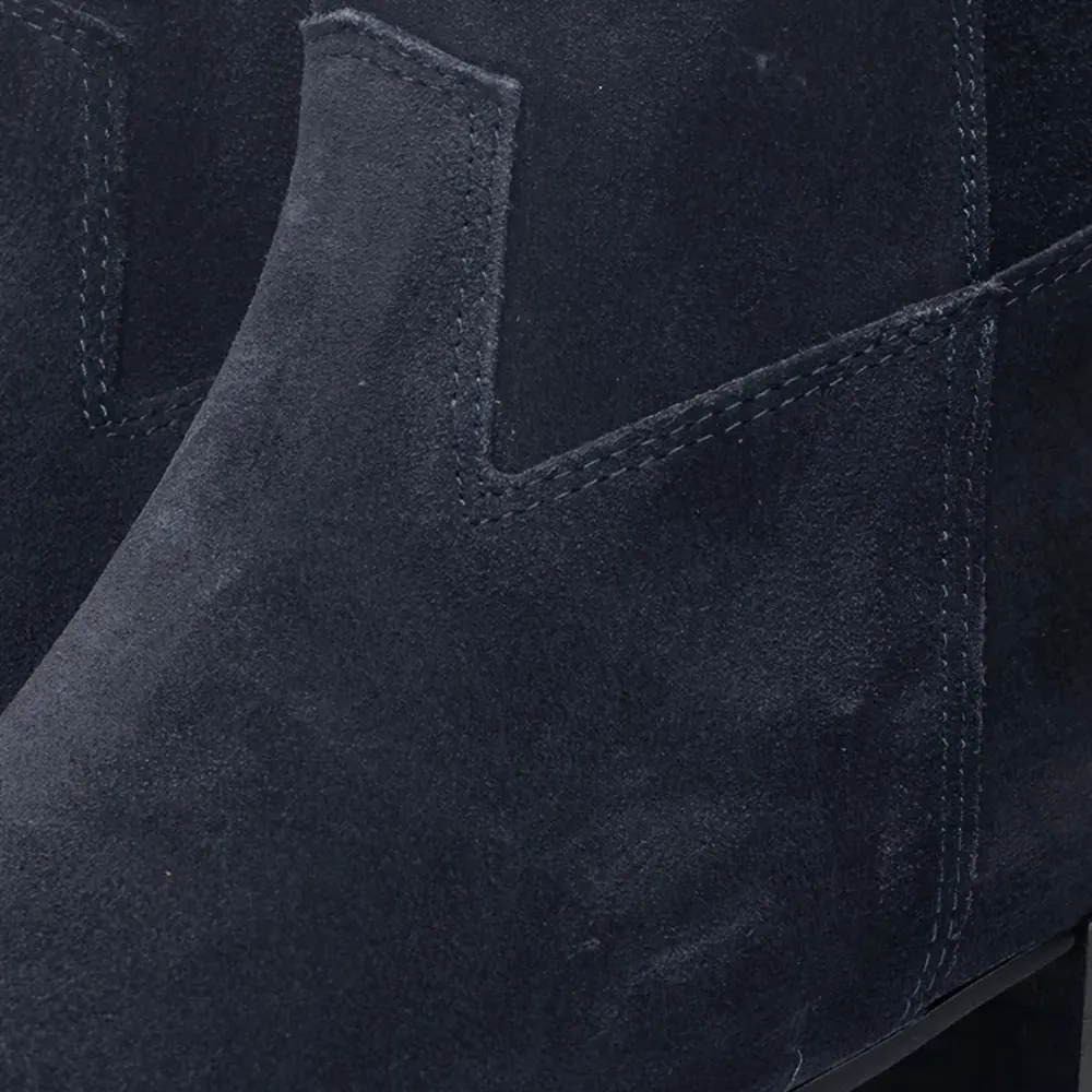 Ботильоны с заострённым носком