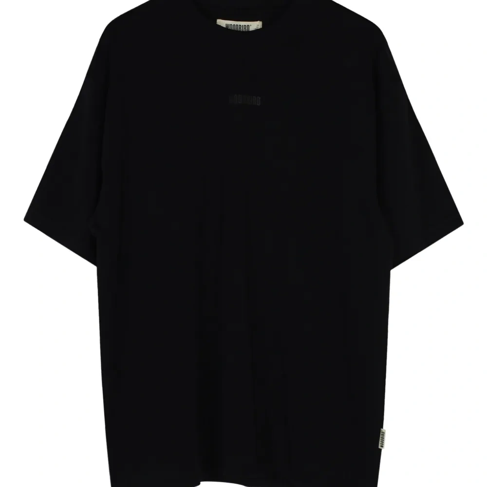 Футболка с логотипом