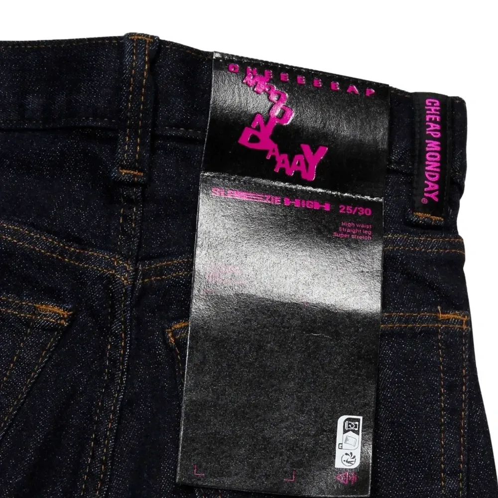 Джинсы скинни Sleezie High