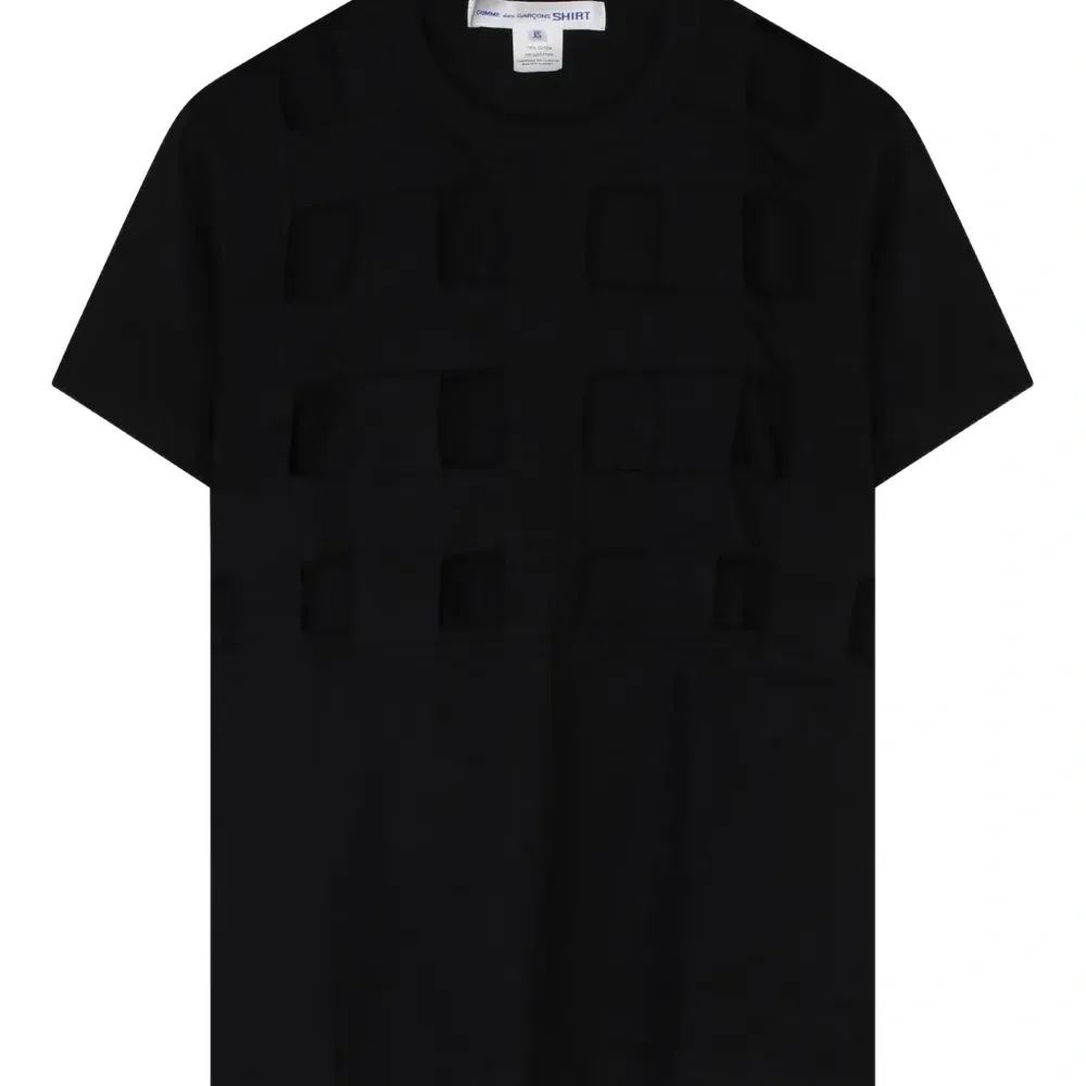 Черная футболка