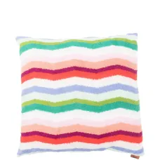 Подушка с полосатым узором