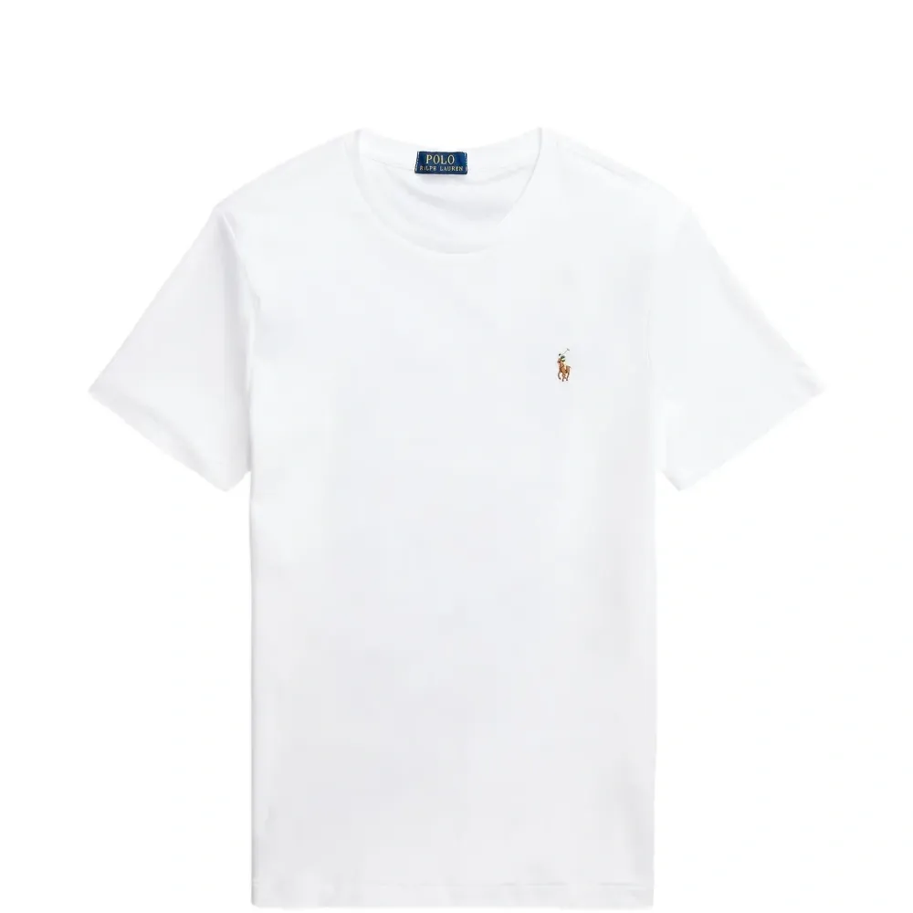 Футболка с вышитым логотипом