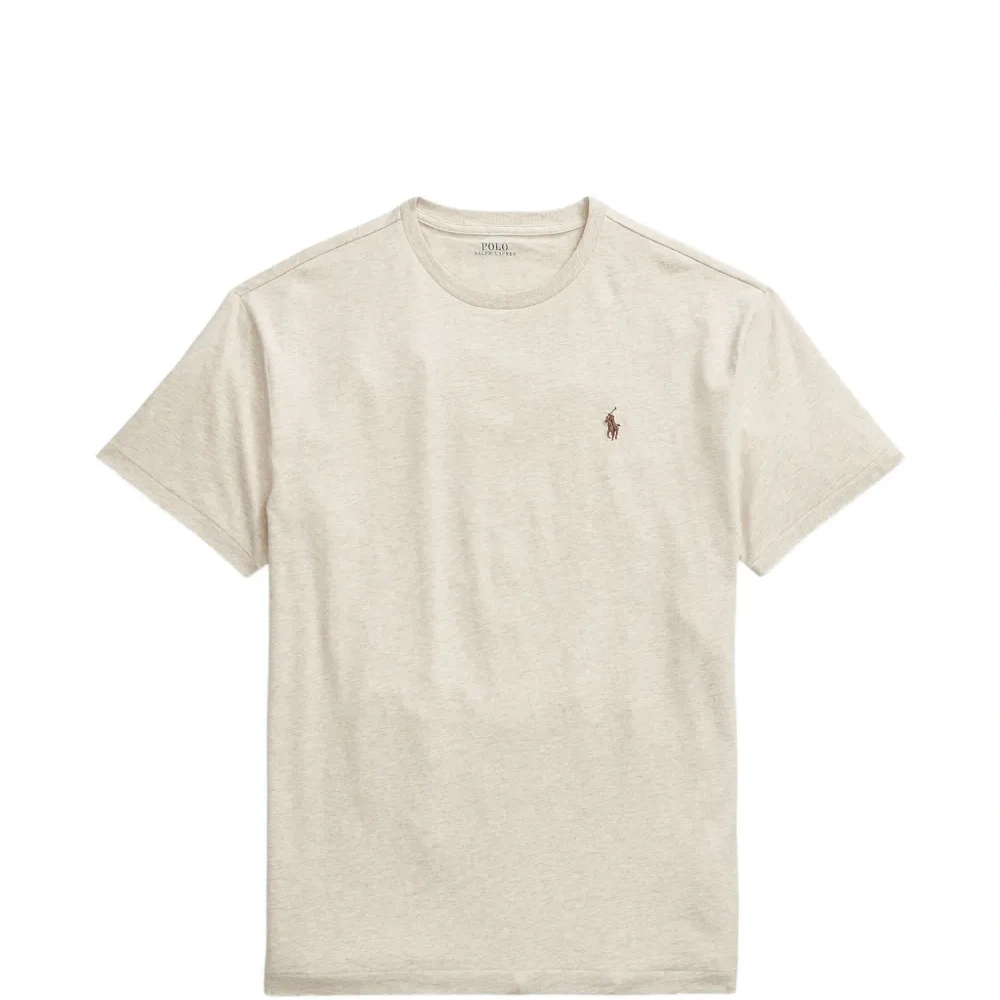 Футболка с вышитым логотипом