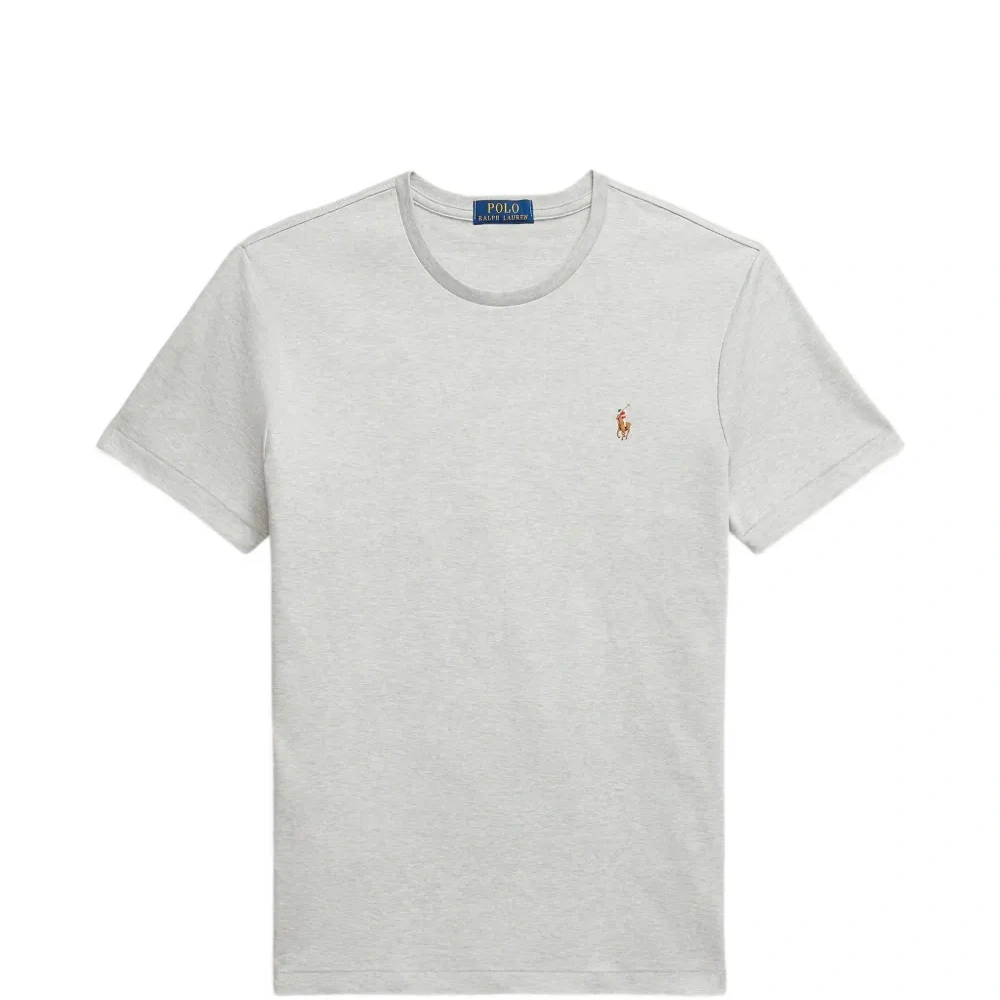 Футболка с вышитым логотипом