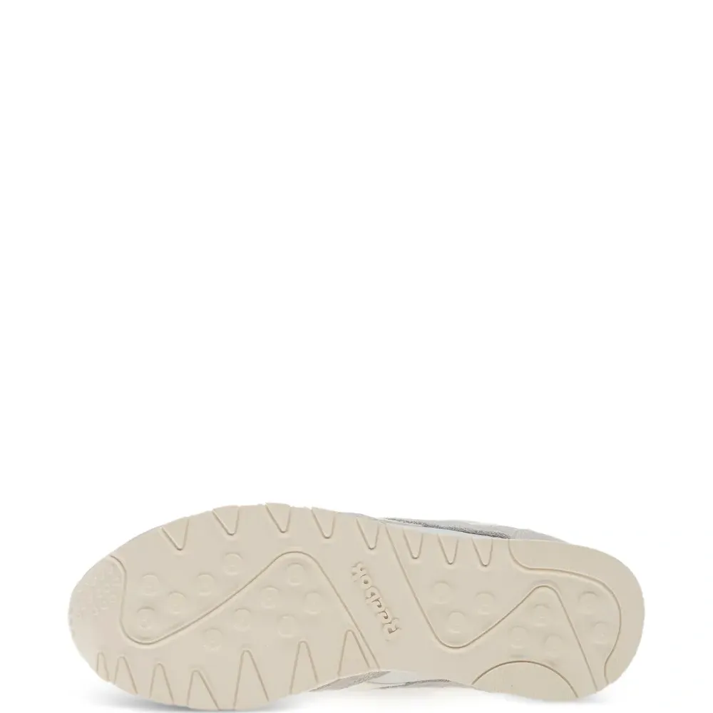 Серые классические кроссовки