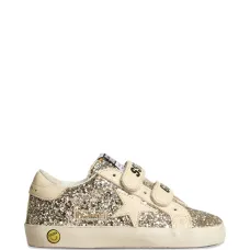 Кроссовки с нашивкой в виде звезды Кроссовки с нашивкой в виде звезды