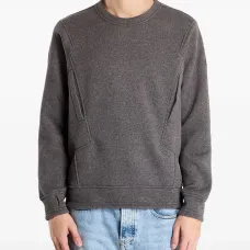 Свитшот с нагрудными карманами