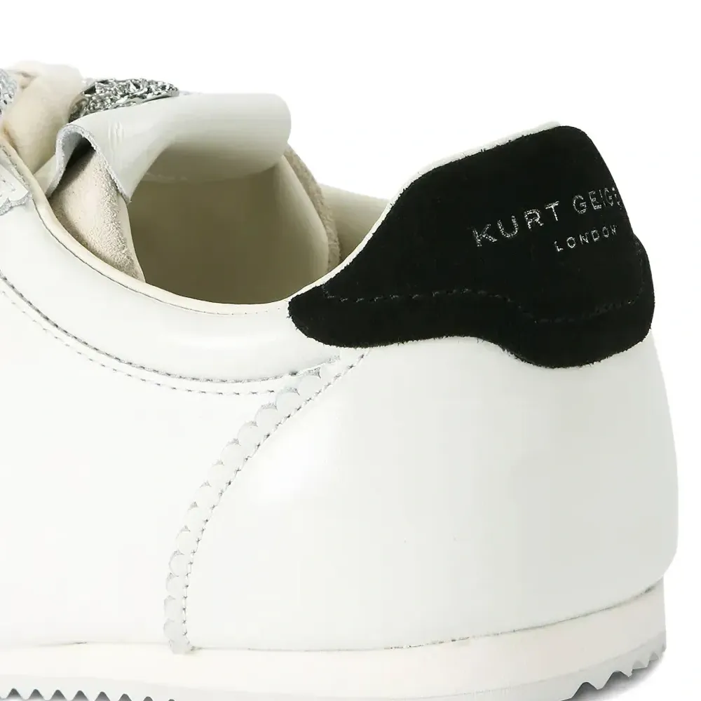 Кожаные кроссовки