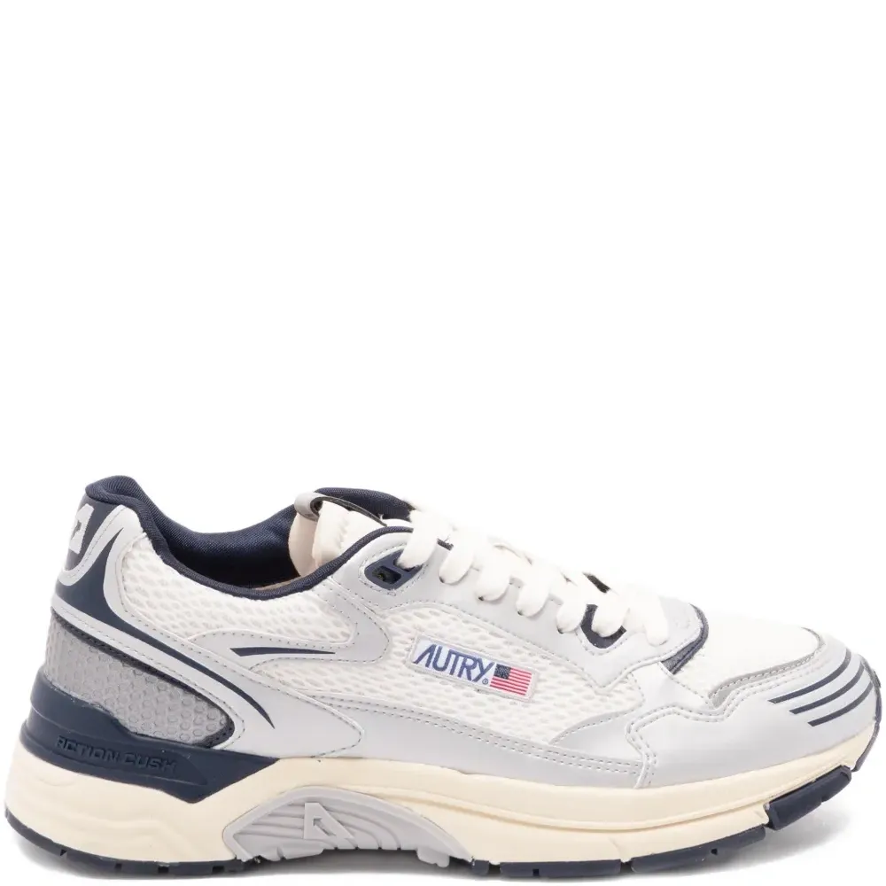 Кожаные кеды на шнуровке с логотипом