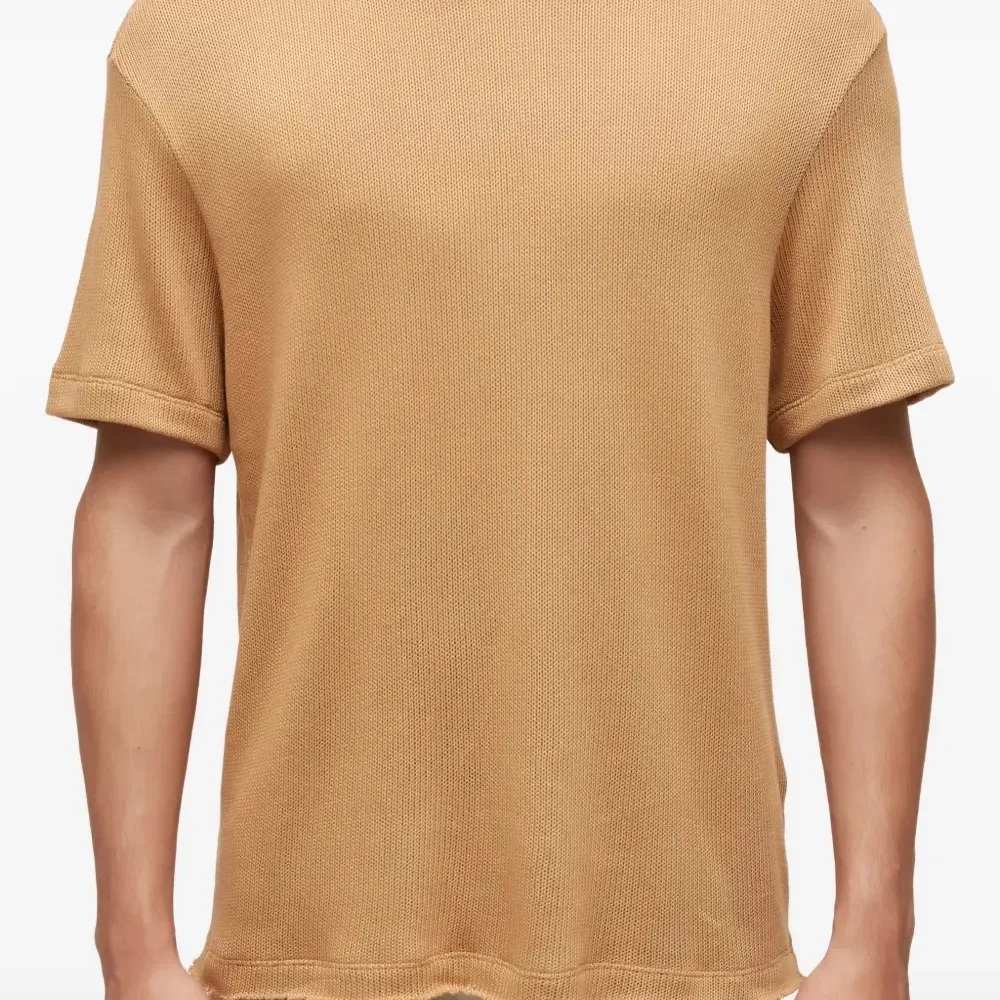 Футболка с короткими рукавами