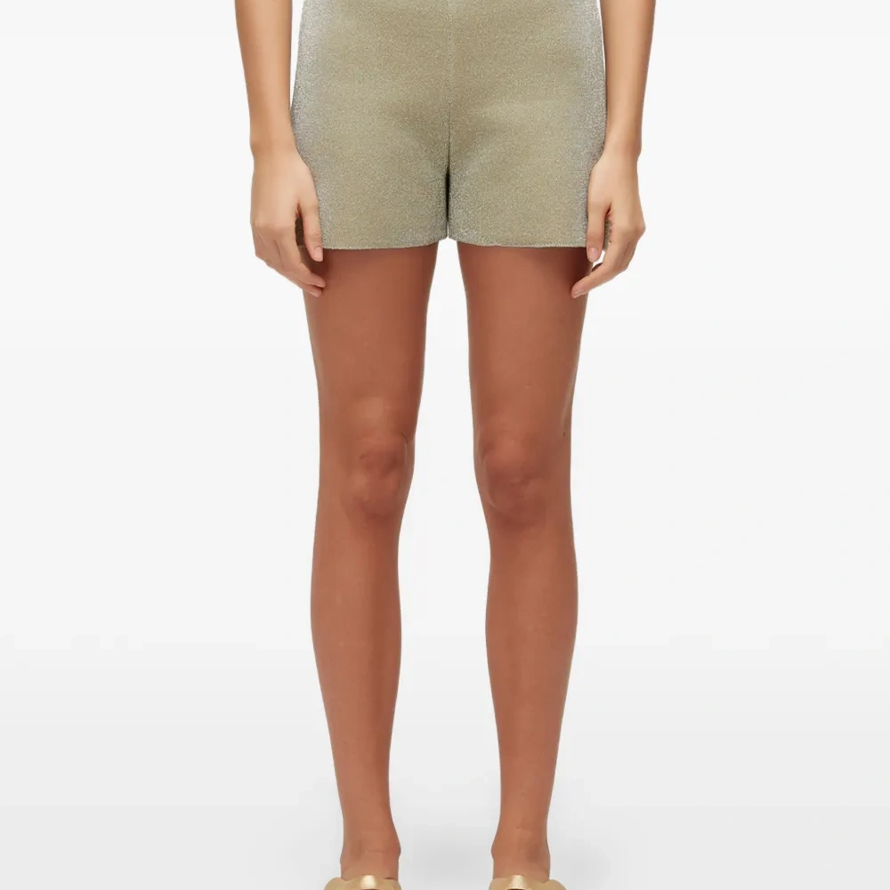 Мини-шорты с эффектом металлик