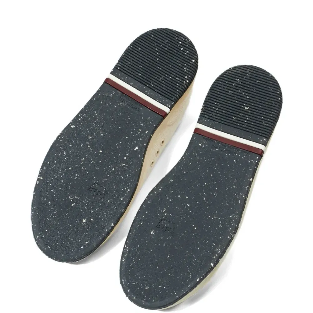 Кеды на шнуровке