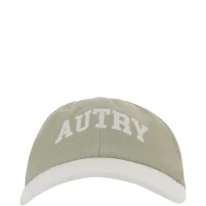 Бейсболка с логотипом