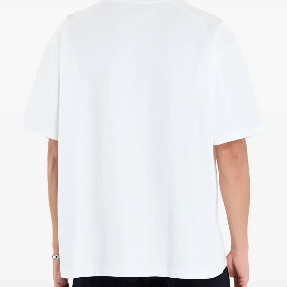 Футболка с рельефным текстовым принтом