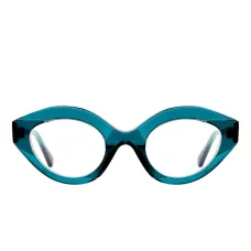 Очки в овальной оправе