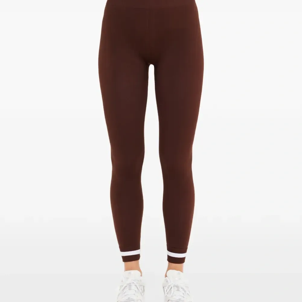 Бесшовные леггинсы Form