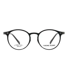 Очки в круглой оправе Очки в круглой оправе